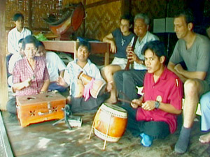 Et hop ! Un concert prive organise pour nous, comme ca, en 5 minutes